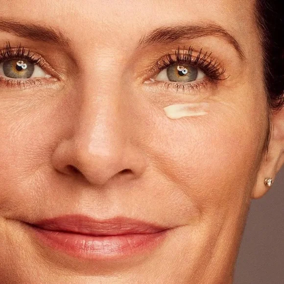 ✨ KATE SOMERVILLE® Age Arrest Eye Cream - Picture 3 of 6